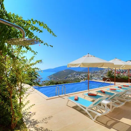 Sleeps 10 Pool Air Con Wifi Kalkan